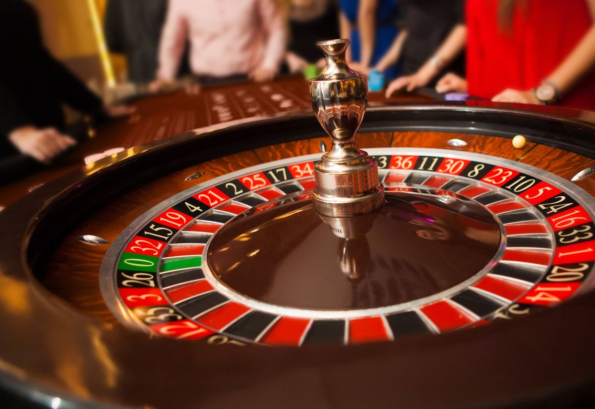 Slots City کیسینو میں پوکر گیمز
