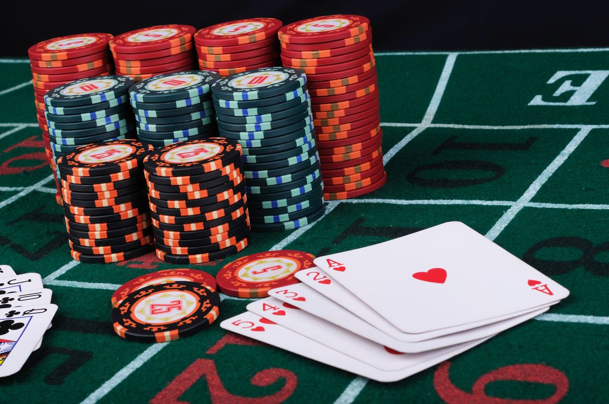 Slots City کھلاڑیوں کے لیے لائیو کیسینو سیکشن